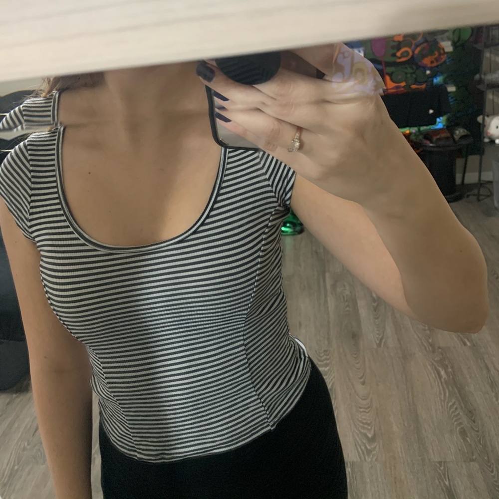 Billabong Striped Cropped Tee